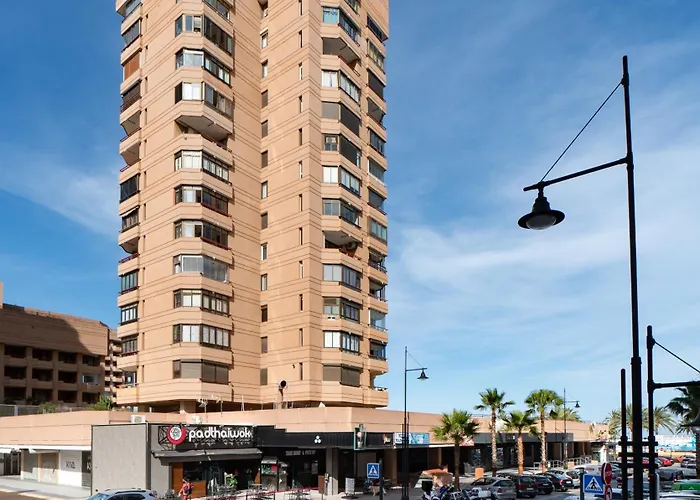 Sur Palmeras 4 פואנגירולה