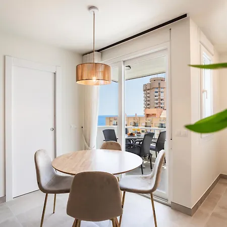 Апартаменти Sur Palmeras 4 *